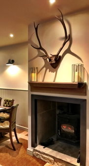 The Moon Inn at Stoney Middleton, Fulwood, United Kingdom