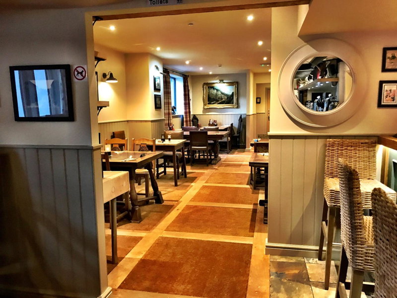 The Moon Inn at Stoney Middleton, Fulwood, United Kingdom