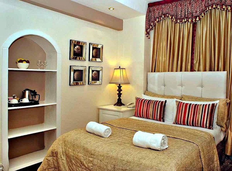Piccolino Hyde Park Hotel, Bayswater, United Kingdom
