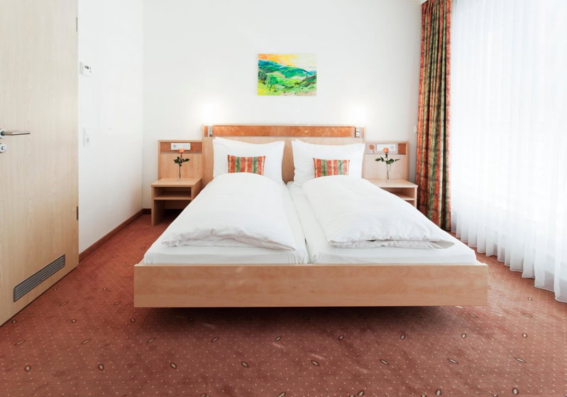 ZELLER's Quartier Hotel, Konigsbrunn, Germany