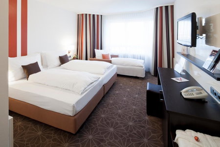 ZELLER's Quartier Hotel, Konigsbrunn, Germany