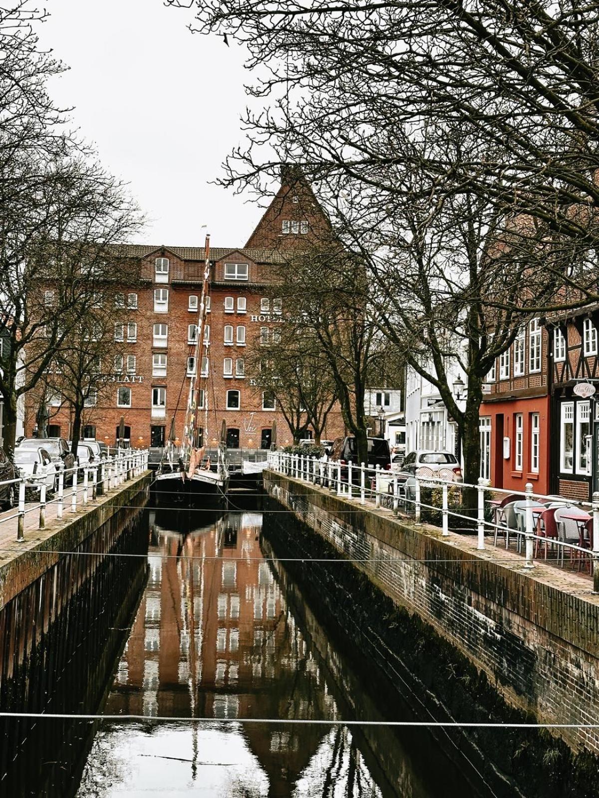 Hotel · Zur Mühle - Hotel am Fleth, Buxtehude