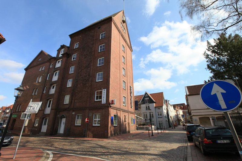 Zur Mühle - Hotel am Fleth, Buxtehude, Germany