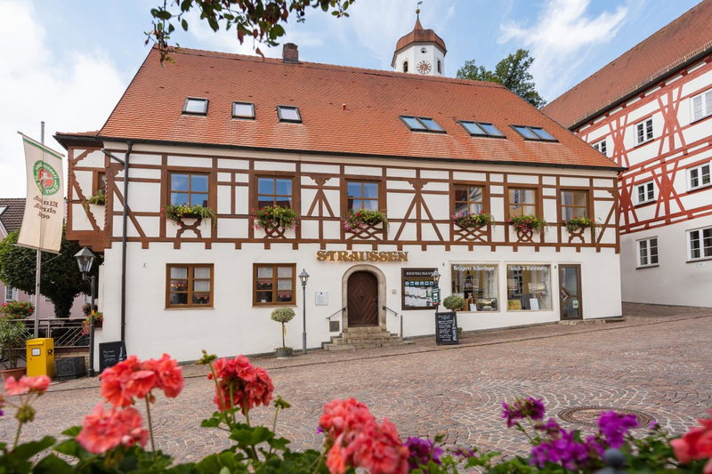 Hotel-Restaurant Straussen, Donauwoerth, Germany