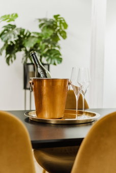 360 Grad Hotel & Bar, Leer, Germany