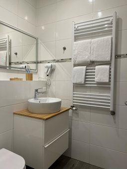 Hotel Residenz Luxury - Outletcity - Parken - Klima - 24h Check-In, Metzingen, Allemagne