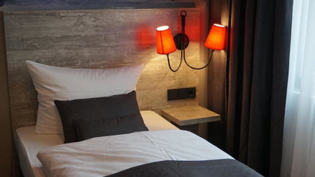Urban Home Self Check-In Hotel, Wilhelmsburg, Германия