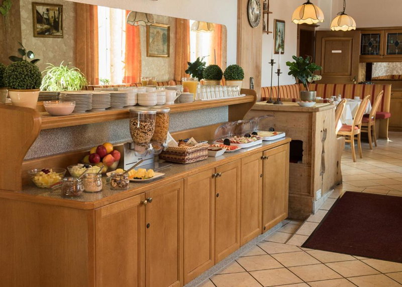 Hotel und Gasthof Soller, Garching, Germany