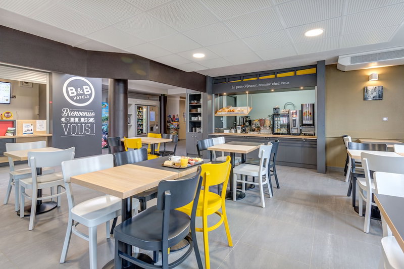 B&B HOTEL Goussainville CDG, Goussainville, France