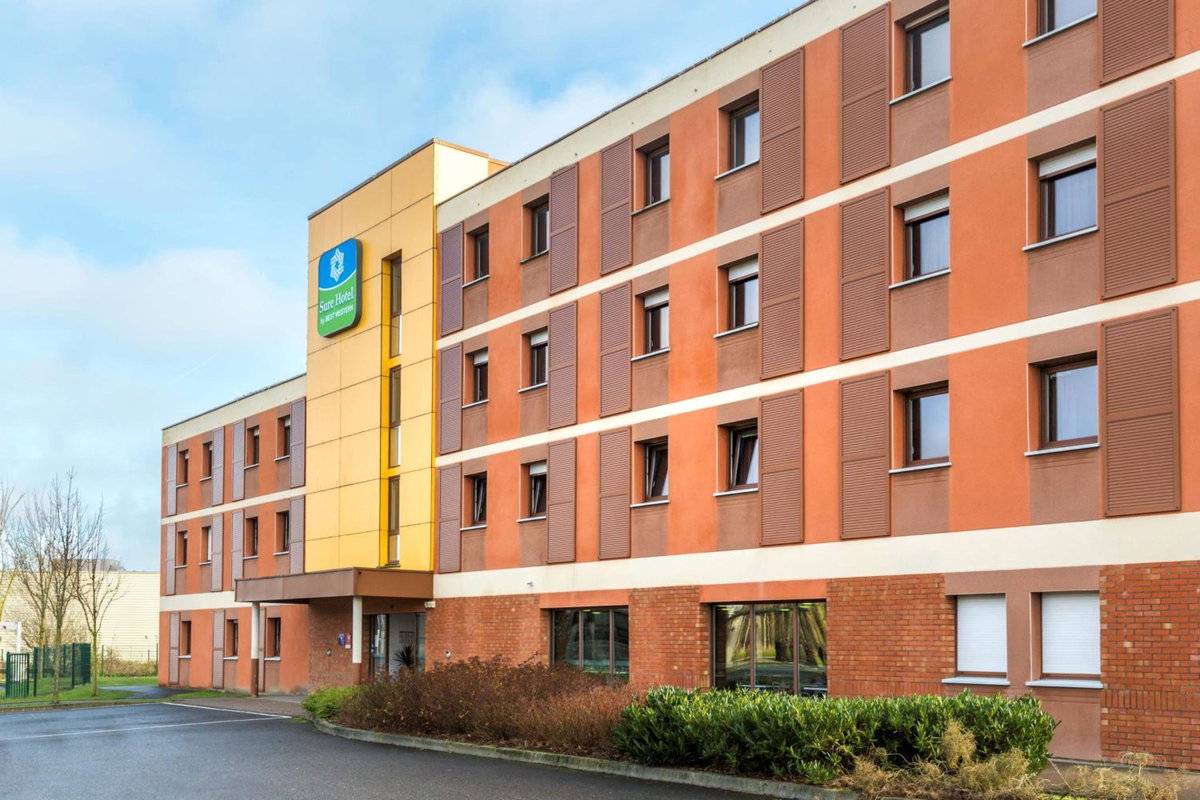 Hotel · Sure Hotel by Best Western Saint-Amand-Les-Eaux, Saint-Amand-les-Eaux