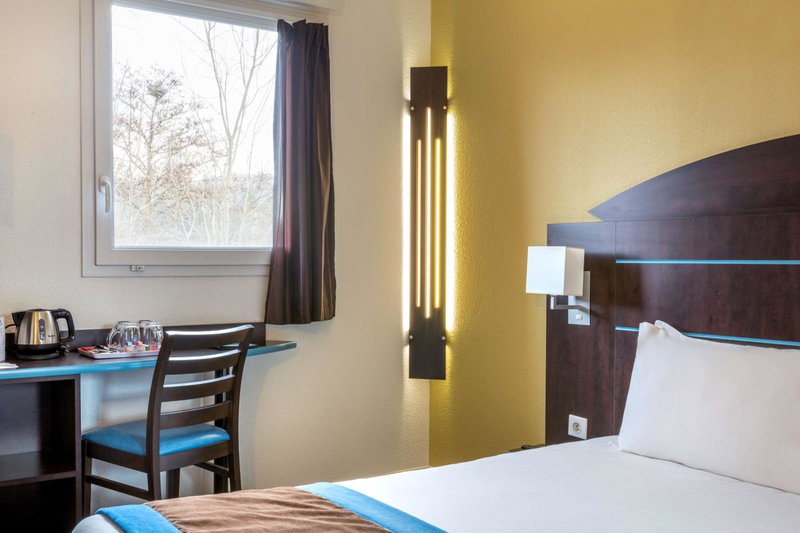 Sure Hotel by Best Western Saint-Amand-Les-Eaux, Saint-Amand-les-Eaux, France