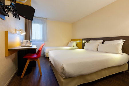 Comfort Hotel Lille Lomme, Lomme, France