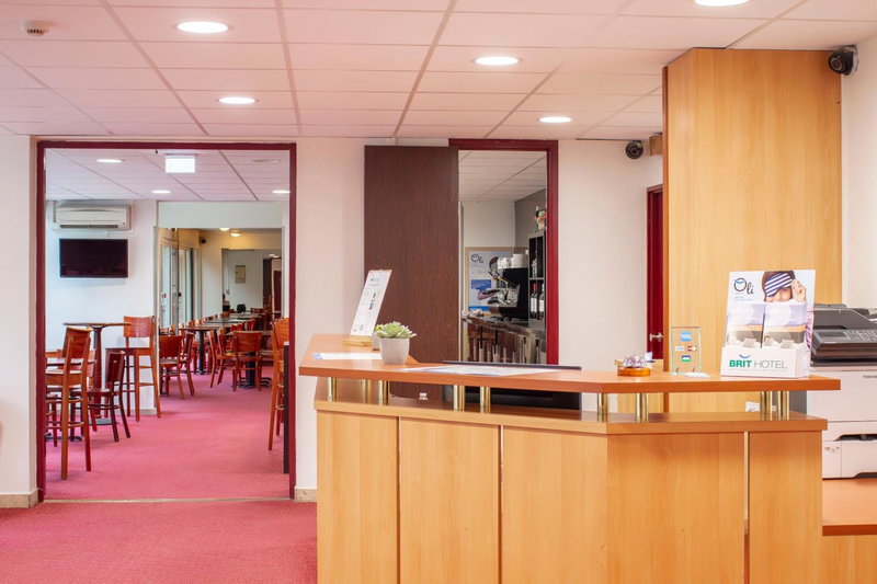 Brit Hotel Bordeaux Aéroport - Le Soretel, Mérignac, France