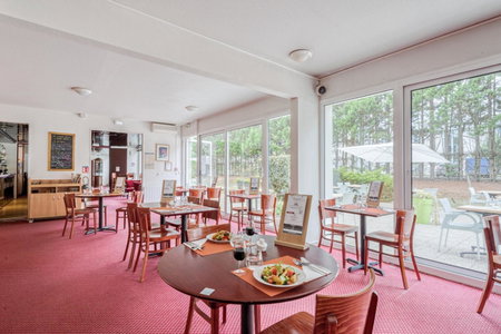 Brit Hotel Bordeaux Aéroport - Le Soretel, Mérignac, France