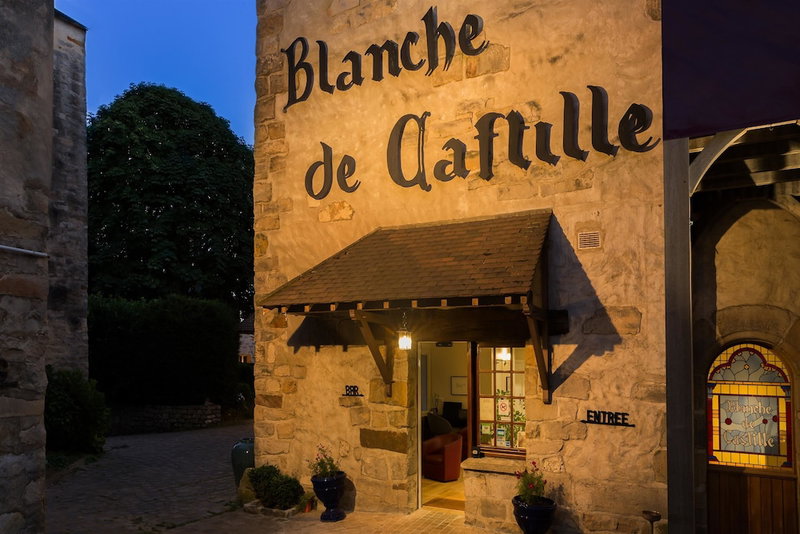 Best Western Blanche De Castille Dourdan, Etampes, France