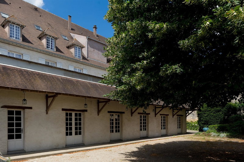 Best Western Blanche De Castille Dourdan, Etampes, France
