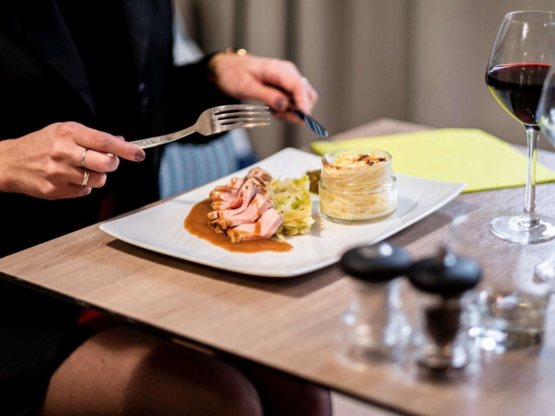 Mercure Grenoble Meylan, Meylan, France