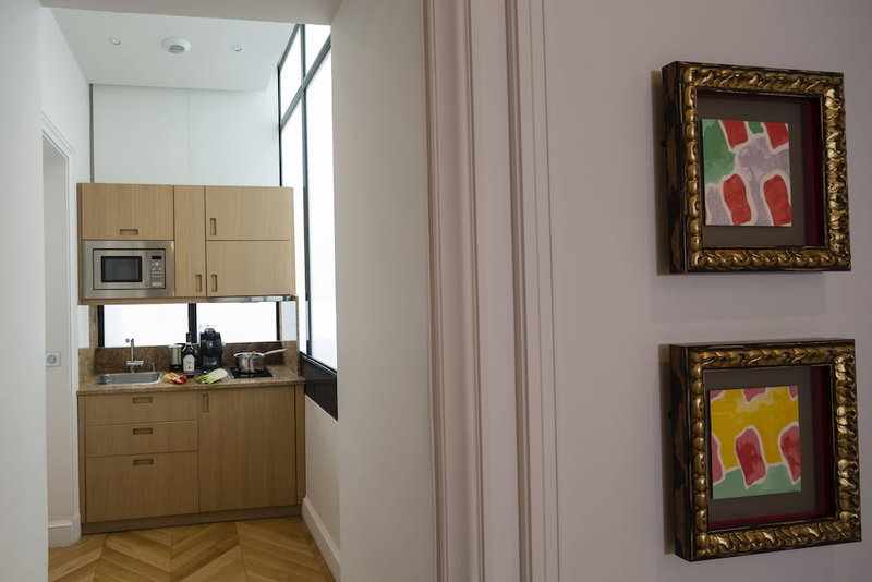 Majestic Apartments Champs Elysées, Neuilly-sur-Seine, Франция