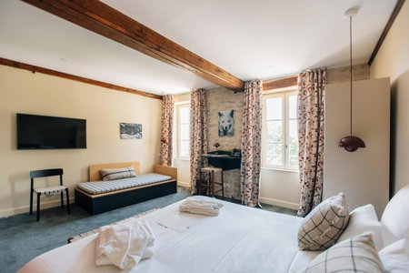 Castel de Très Girard - Hotel & Restaurant - Teritoria, Chenove, Francia