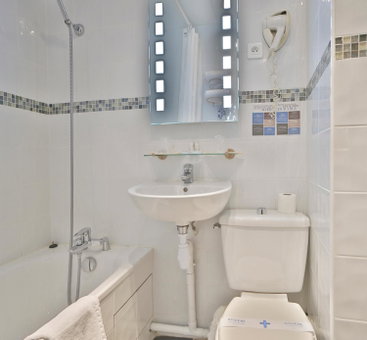 Hotel Arc Paris Porte d'Orléans, Montrouge, France