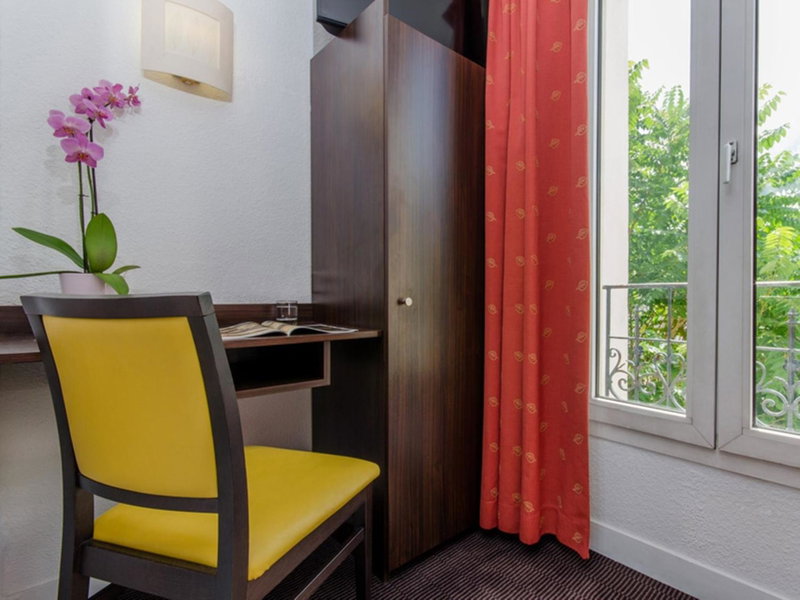 Hotel Arc Paris Porte d'Orléans, Montrouge, France