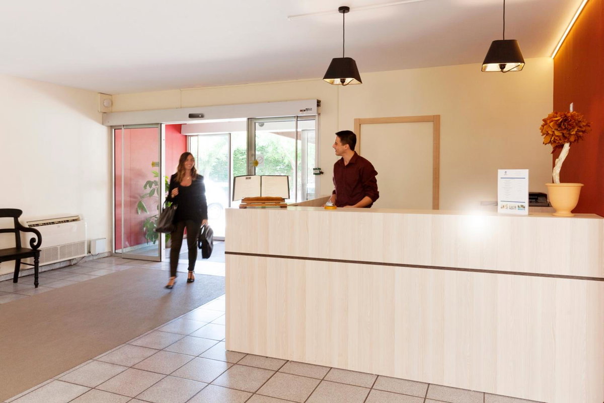 Hotel · Golden Tulip Avignon Le Paradou, Le Pontet