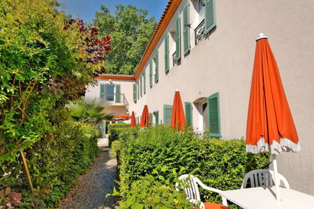 Best Western L'Orangerie, Nimes, France