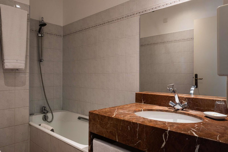 Best Western L'Orangerie, Nimes, France