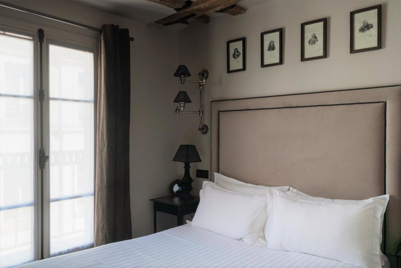 Hotel Saint-Louis en L'Isle - Notre-Dame, Paris, France