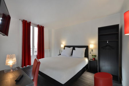 Hotel Douglas, Puteaux, France