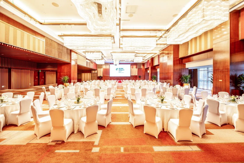 Holiday Inn Neijiang Riverside by IHG, Neijiang, China