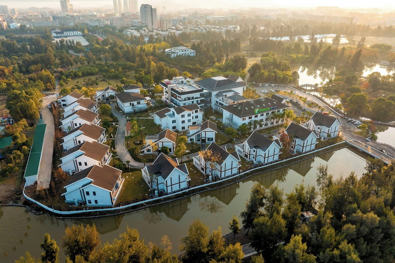 Holiday Inn Express Yuhuan Wetland Park by IHG, Taizhou, 中国