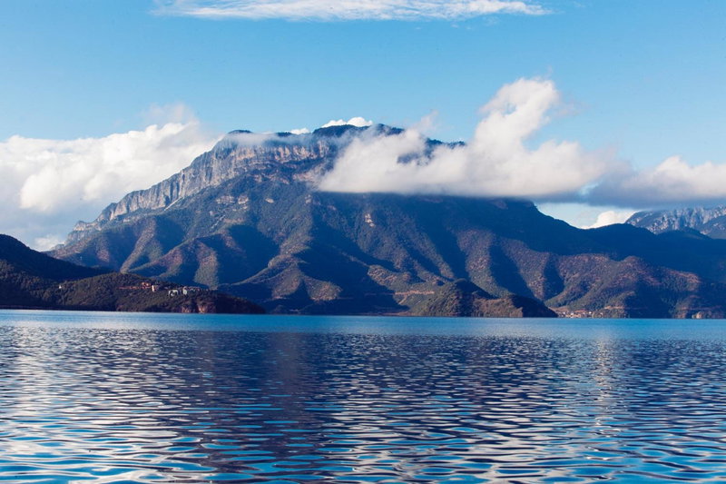 Hotel Indigo Lugu Lake by IHG, Yongning, 中国