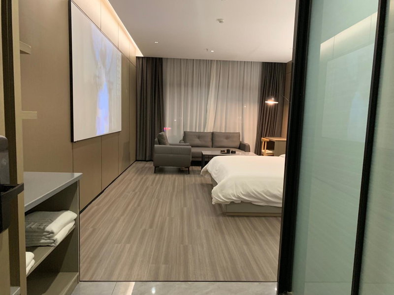 New Century Mansion Hotel Cixi Guanhaiwei, Cixi, China
