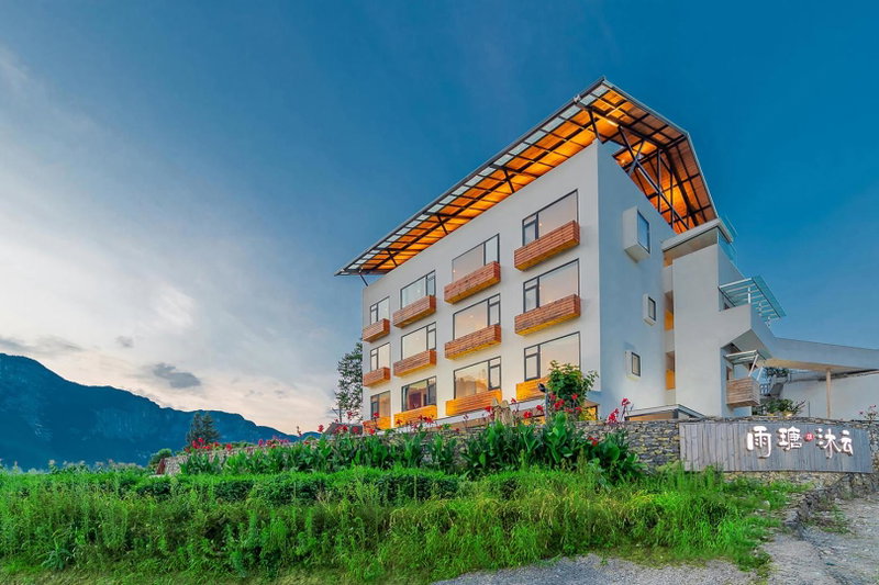 Enshi Grand Canyon Yutan Muyun Guesthouse, Enshi, China