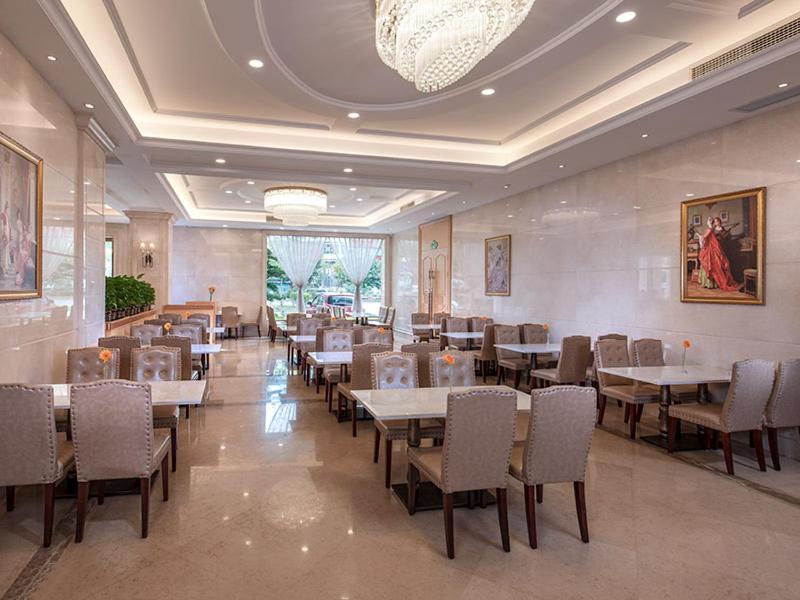Vienna International Hotel Shenzhen Longhua Center, Shenzhen, 中国
