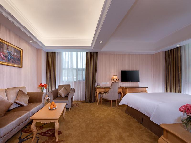 Vienna International Hotel Shenzhen Longhua Center, Shenzhen, 中国