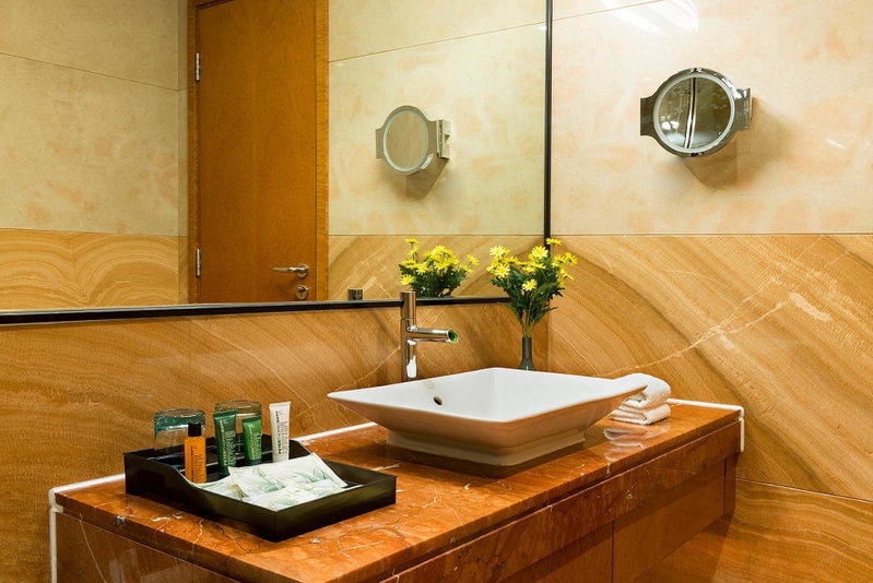 Hampton by Hilton Zhuhai Gongbei Port, Zhuhai, China