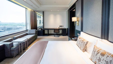 Crowne Plaza Shanghai Anting-20 Minutes drive to National Exhibition and Convention Center & 15 Minutes drive to F1, Taicang, 中国