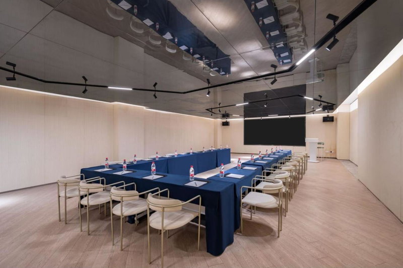 Hilton Garden Inn Nanjing Hexi Olympic Sports Center, Nanjing, China