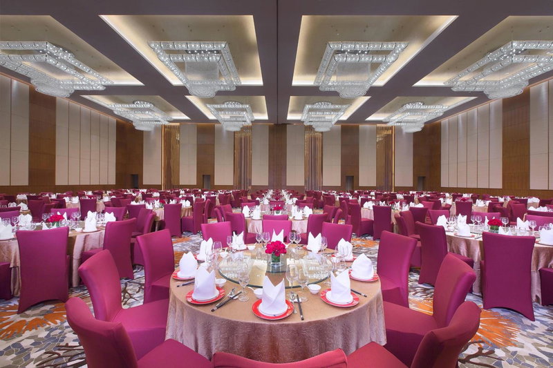 Sheraton Qinhuangdao Beidaihe Hotel, Beidaihehaibin, 中国