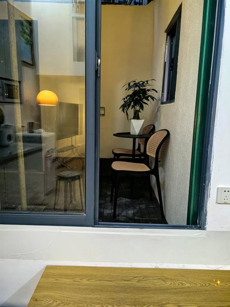 Shanghai Hills & Zinn Courtyard Guesthouse with 2Bedrooms close to Line 9, Shanghai, 中国