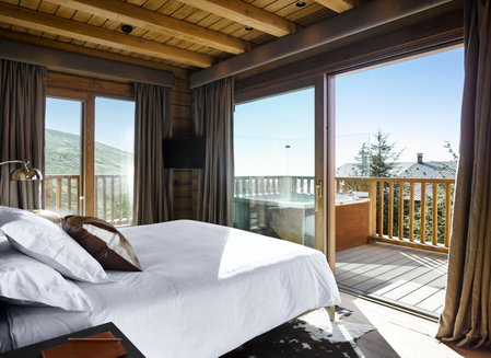 El Lodge, Ski & Spa, Zubia, Spain