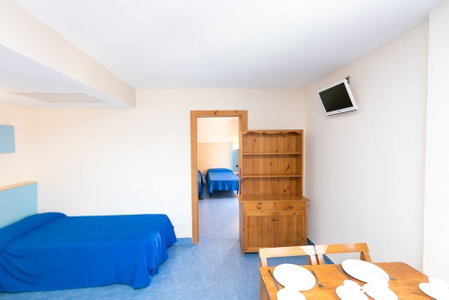 The Blue Apartments by Ibiza Feeling - Adult Only, Sant Antoni de Portmany, Espagne