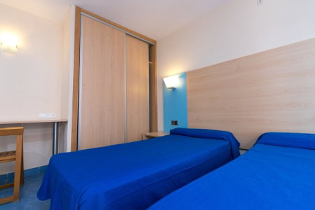 The Blue Apartments by Ibiza Feeling - Adult Only, Sant Antoni de Portmany, Espagne