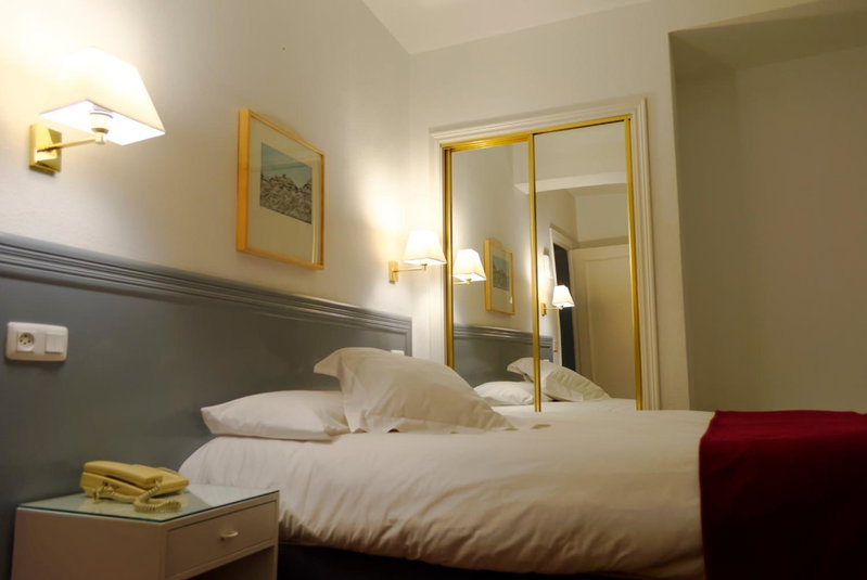 Hotel Vigo Plaza, Vigo, Spain