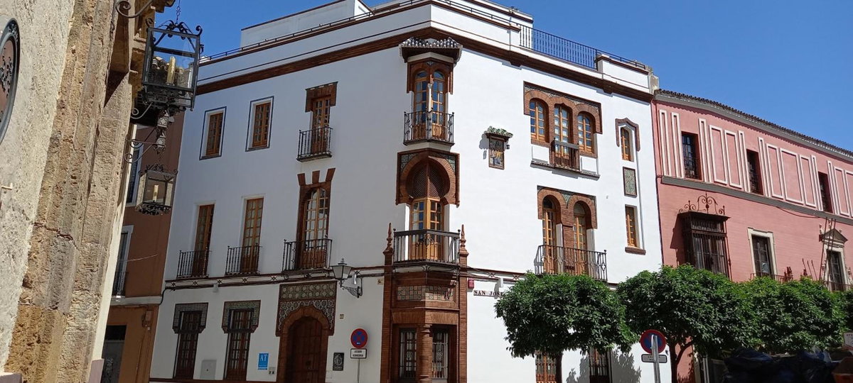 Hotel · Casa Palacio La Casa Blanca Suites, Seville