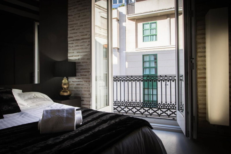 Cosy Rooms Embajador, Valencia, Spain
