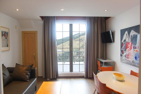Apartamentos Sabica Nevada Plaza, Zubia, Espagne