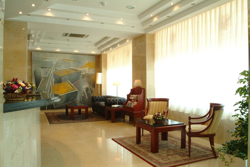 Hotel Gran Legazpi, Usera, España